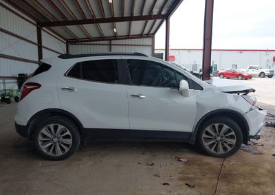 2019 Buick Encore Fwd Preferred, daño Frontal, Iaai lote 45876372, foto 14 de 17