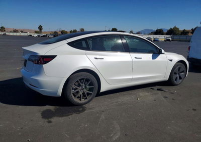 2023 Tesla Model 3, daño Lateral, Copart lote 72148156, foto 3 de 14