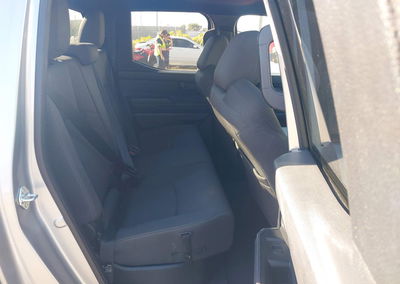 2025 Toyota Tacoma Sr5, daño Frontal derecho, Iaai lote 46284762, foto 8 de 15
