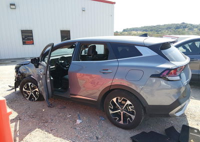 2023 Kia Sportage Ex, Left Side damage, Iaai lot 46017315, photo 14 of 16