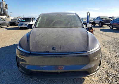 2026 Tesla Model Y, uszkodzenie: Drobne wgniecenia/zarysowania, Copart lot 70349176, zdjęcie 5 z 13