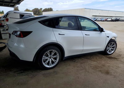 2021 Tesla Model Y, daño Frontal, Copart lote 73908166, foto 3 de 13