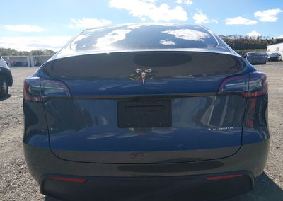 2023 Tesla Model Y Awd/long Range Dual Motor All-wheel Drive, Front End damage, Iaai lot 46288750, photo 17 of 19