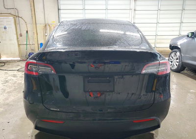 2021 Tesla Model Y, uszkodzenie: Bok, Copart lot 71385836, zdjęcie 6 z 15