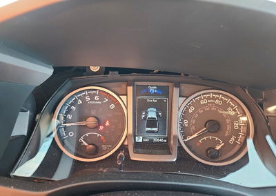 2022 Toyota Tacoma Sr5 V6, пошкодження: Передня частина, Copart лот 70625886, фото 9 з 12