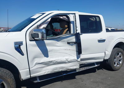 2022 Ford F-150 Lariat, daño Lateral izquierdo, Iaai lote 46201708, foto 6 de 16