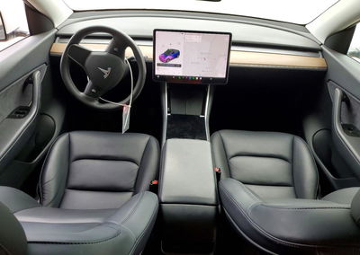 2021 Tesla Model Y, daño Frontal, Copart lote 73908166, foto 8 de 13