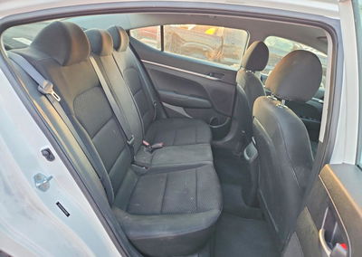 2019 Hyundai Elantra Se, daño Lateral, Copart lote 68544236, foto 10 de 12