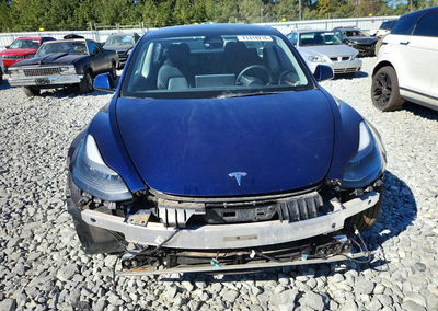 2023 Tesla Model 3, daño Frontal, Copart lote 71314216, foto 5 de 12