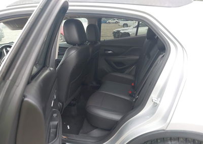 2021 Buick Encore Awd Preferred, daño Lateral derecho, Iaai lote 45988652, foto 8 de 17