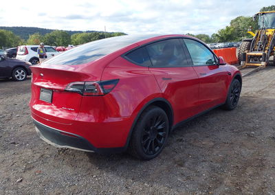 2023 Tesla Model Y Awd/long Range Dual Motor All-wheel Drive, daño Inundación, Iaai lote 46182332, foto 4 de 11