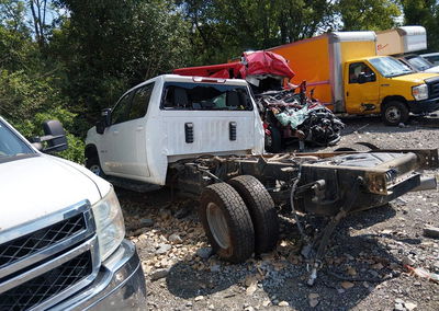 2024 Chevrolet Silverado 3500hd Chassis Lt, Front & Rear damage, Iaai lot 45998695, photo 3 of 21