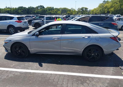 2026 Hyundai Elantra Sel Sport, Rear damage, Iaai lot 45915290, photo 15 of 17