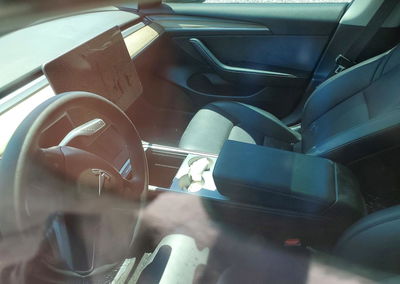 2023 Tesla Model 3, daño Bajos, Copart lote 58072976, foto 8 de 12