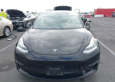 2019 Tesla Model 3 Long Range/mid Range/standard Range/standard Range Plus, пошкодження: Правий бік, Iaai лот 46040633,