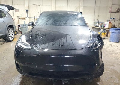 2021 Tesla Model Y, uszkodzenie: Bok, Copart lot 71385836, zdjęcie 5 z 15
