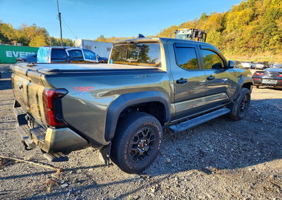 2025 Toyota Tacoma Trd Off-road Hv, daño Frontal, Copart lote 73239776, foto 3 de 12