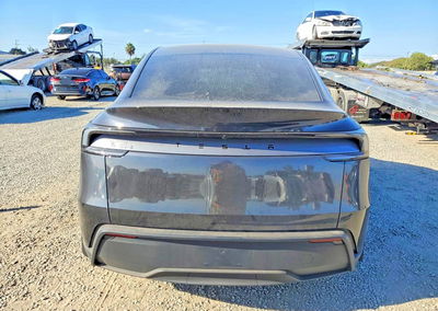 2026 Tesla Model Y, uszkodzenie: Drobne wgniecenia/zarysowania, Copart lot 70349176, zdjęcie 6 z 13
