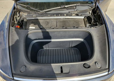 2026 Tesla Model Y, daño Bajos, Copart lote 65390116, foto 11 de 14
