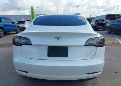 2022 Tesla Model 3 Rear-wheel Drive, uszkodzenie: Prawy bok, Iaai lot 45578828, zdjęcie 15 z 17