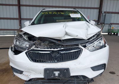 2019 Buick Encore Fwd Preferred, daño Frontal, Iaai lote 45876372, foto 13 de 17