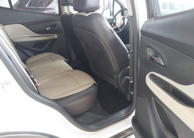 2019 Buick Encore Fwd Preferred, daño Frontal, Iaai lote 45876372, foto 8 de 17