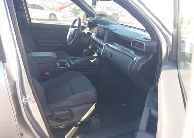 2025 Toyota Tacoma Sr5, daño Frontal derecho, Iaai lote 46284762, foto 5 de 15
