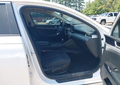 2021 Kia K5 Lx, daño Frontal, Iaai lote 45801706, foto 5 de 19