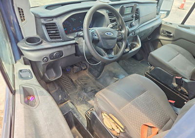 2020 Ford Transit 250 Delivery Van, daño Lateral, Copart lote 64735086, foto 8 de 13