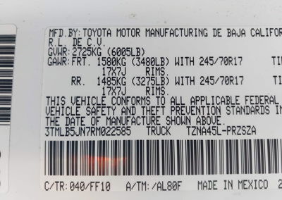 2024 Toyota Tacoma Sr5, Left Side damage, Iaai lot 46383386, photo 9 of 18