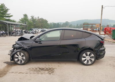 2021 Tesla Model Y Long Range Dual Motor All-wheel Drive, Front & Rear damage, Iaai lot 45589653, photo 13 of 15