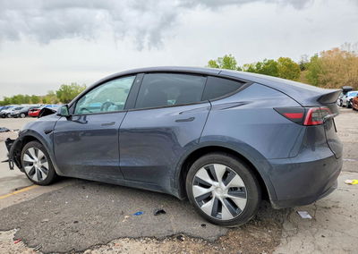 2022 Tesla Model Y, uszkodzenie: Przód, Copart lot 71058906, zdjęcie 2 z 14