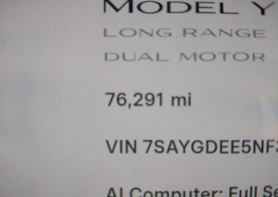 2022 Tesla Model Y Long Range Dual Motor All-wheel Drive, uszkodzenie: Lewy przód, Iaai lot 45999368, zdjęcie 14 z 15