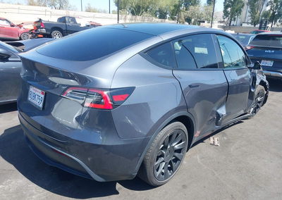 2021 Tesla Model Y Long Range Dual Motor All-wheel Drive, uszkodzenie: Prawy bok, Iaai lot 46129868, zdjęcie 4 z 19