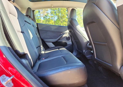 2023 Tesla Model Y, daño Trasero, Copart lote 71690056, foto 10 de 13