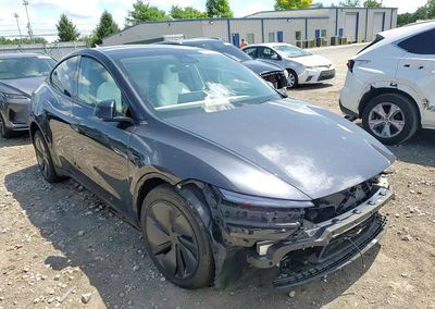 2026 Tesla Model Y, uszkodzenie: Przód, Copart lot 63081866, zdjęcie 13 z 14