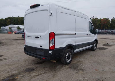 2023 Ford Transit-250, Right Side damage, Iaai lot 46339926, photo 4 of 16