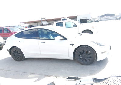 2021 Tesla Model 3 Standard Range Plus Rear-wheel Drive, uszkodzenie: Tył, Iaai lot 45912638, zdjęcie 14 z 19