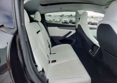 2026 Tesla Model Y, daño Frontal, Copart lote 66842926, foto 10 de 15