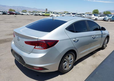2019 Hyundai Elantra Sel, daño Frontal izquierdo, Iaai lote 45288575, foto 4 de 17