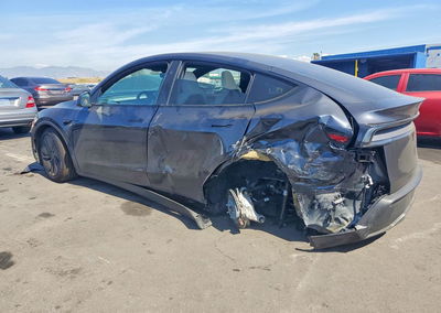 2026 Tesla Model Y, uszkodzenie: Tył, Copart lot 70469926, zdjęcie 2 z 15