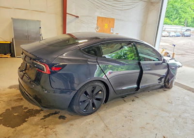 2026 Tesla Model 3, uszkodzenie: Przód, Copart lot 61914426, zdjęcie 3 z 13