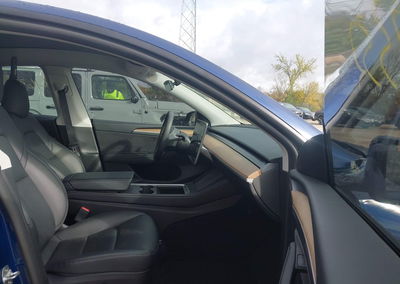 2024 Tesla Model Y Performance Dual Motor All-wheel Drive, Right Side damage, Iaai lot 46369332, photo 5 of 19