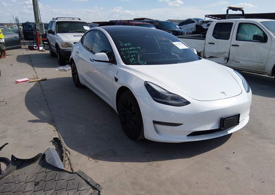 2021 Tesla Model 3 Standard Range Plus Rear-wheel Drive, Rear damage, Iaai lot 45912638