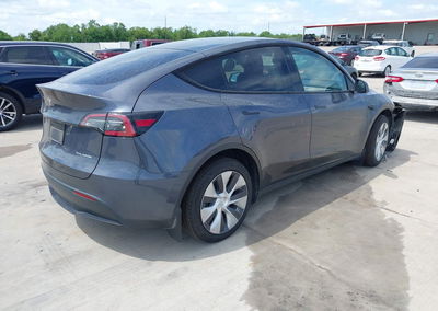 2023 Tesla Model Y, daño Frontal, Iaai lote 45880622, foto 4 de 17