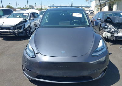 2021 Tesla Model Y Long Range Dual Motor All-wheel Drive, uszkodzenie: Prawy bok, Iaai lot 46129868, zdjęcie 13 z 19