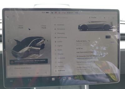2026 Tesla Model Y, Rear damage, Iaai lot 46204836, photo 7 of 15