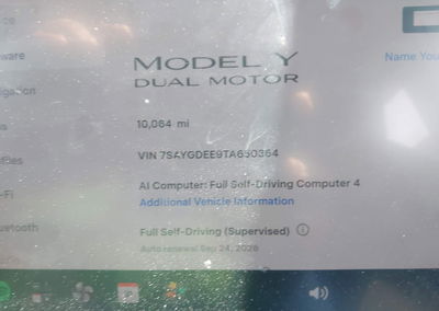 2026 Tesla Model Y, daño Frontal, Iaai lote 46013291, foto 15 de 16