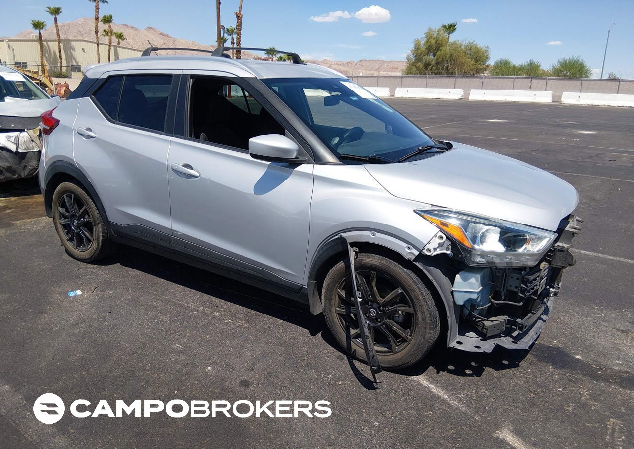 2020 Nissan Kicks Sv Xtronic Cvt, Front End damage, Iaai lot 45709199