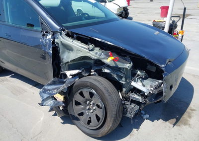 2026 Tesla Model Y, daño Frontal, Iaai lote 46013291, foto 6 de 16